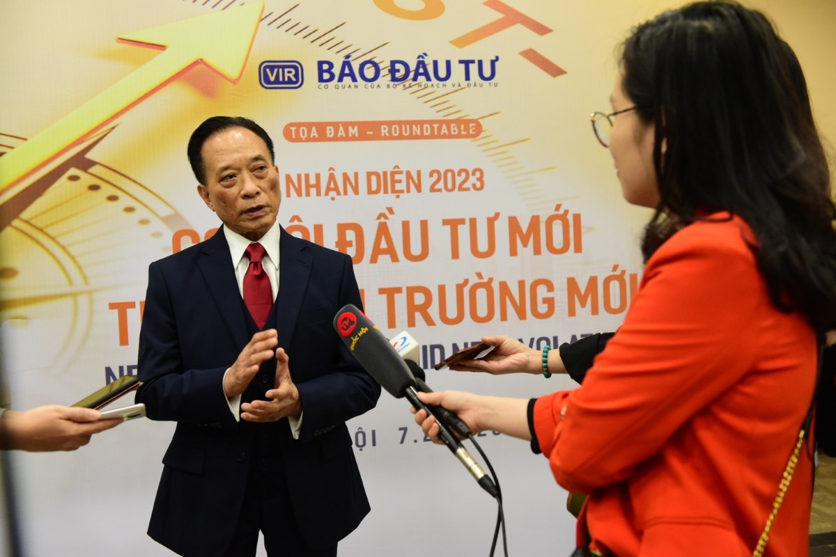 TS. Nguyễn Trí Hiếu, chuyên gia Kl992 cổng game cá cược trả lời phóng vấn báo chí bên lề Tọa đàm. Ảnh: Dũng Minh TS. Nguyễn Trí Hiếu, chuyên gia Kl992 cổng game cá cược trả lời phóng vấn báo chí bên lề Tọa đàm. Ảnh: Dũng Minh