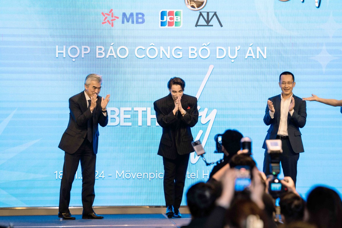 MB công bố hợp tác cùng nghệ sĩ Sơn Tùng M-TP và JCB cho ra mắt thẻ Be The Sky
