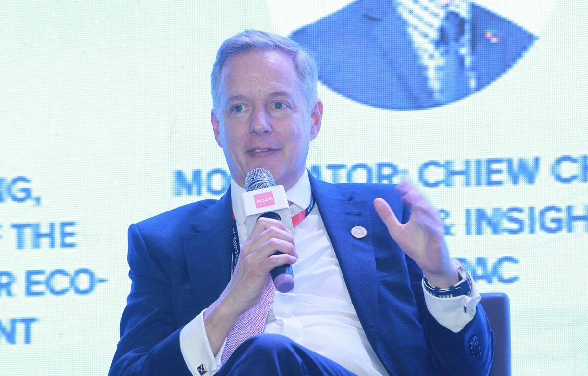 Ông Jonathan Back, Tổng giám đốc Kl991.com nạp rút nhanh, Ayala Energy Ông Jonathan Back, Tổng giám đốc Kl991.com nạp rút nhanh, Ayala Energy