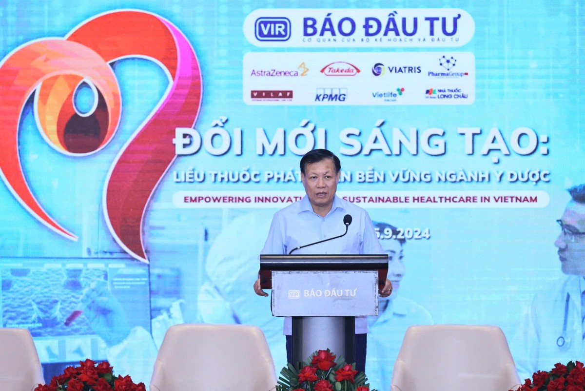 Ông Đỗ Xuân Tuyên, Thứ trưởng Bộ Y tế phát biểu tại Hội thảo