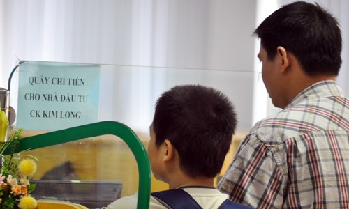 Tháng 8, KLS dự kiến hủy niêm yết, Trang Chủ KL99Com Số 1 Link Đăng Ký KL999 được ứng 10.000 đồng/CP ảnh 1