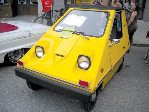 Sebring-Vanguard Citicar Nguồn: Wikimedia Commons
