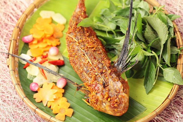 Nhâm nhi đặc sản “gà biển” nức tiếng Nam Trung Bộ ảnh 3