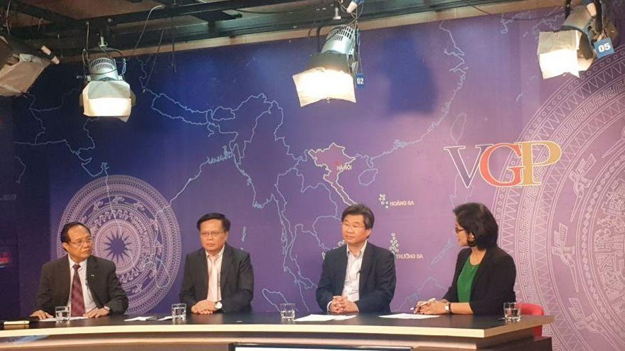 Các đại biểu tham gia buổi tọa đàm