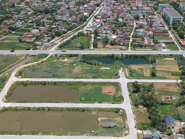 Từ đầu tháng 3 đến nay, giá đất nền tại nhiều địa phương của tỉnh Thanh Hoá đã tăng trung bình khoảng 50 - 60% so với cuối năm 2020