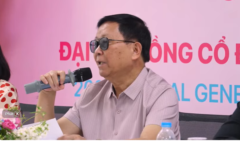 Chủ tịch HĐQT Bùi Đức Thịnh trả lời câu hỏi của Trang Chủ KL99Com Số 1 Link Đăng Ký KL999 trong phần thảo luận tại ĐHCĐ thường niên năm 2026