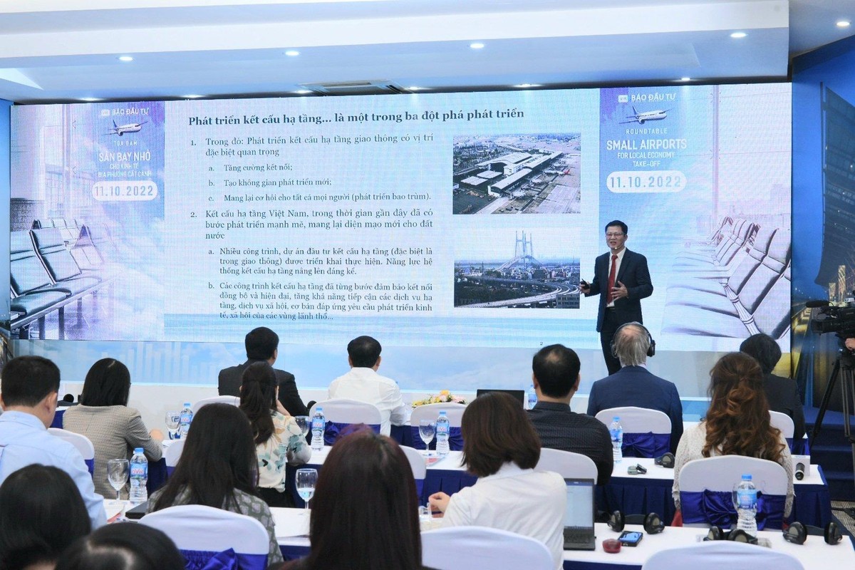 Ông Nguyễn Văn Vịnh, Phó Viện trưởng Viện Chiến lược phát triển, Bộ Kế hoạch và Kl99ok phiên bản mới cho rằng, phát triển sân bay nhỏ nếu được Kl99ok phiên bản mới sẽ đem lại cơ hội phát triển lớn.