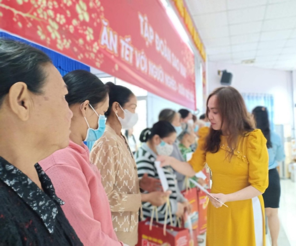 Khi trao yêu thương sẽ nhận lại yêu thương.