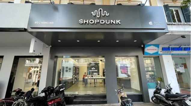 ShopDunk là một chuỗi cửa hàng bán lẻ, cung cấp các sản phẩm công nghệ của Apple tại Việt Nam tuy doanh thu cao nhưng Kl99 nổ hũ âm trong năm 2023.