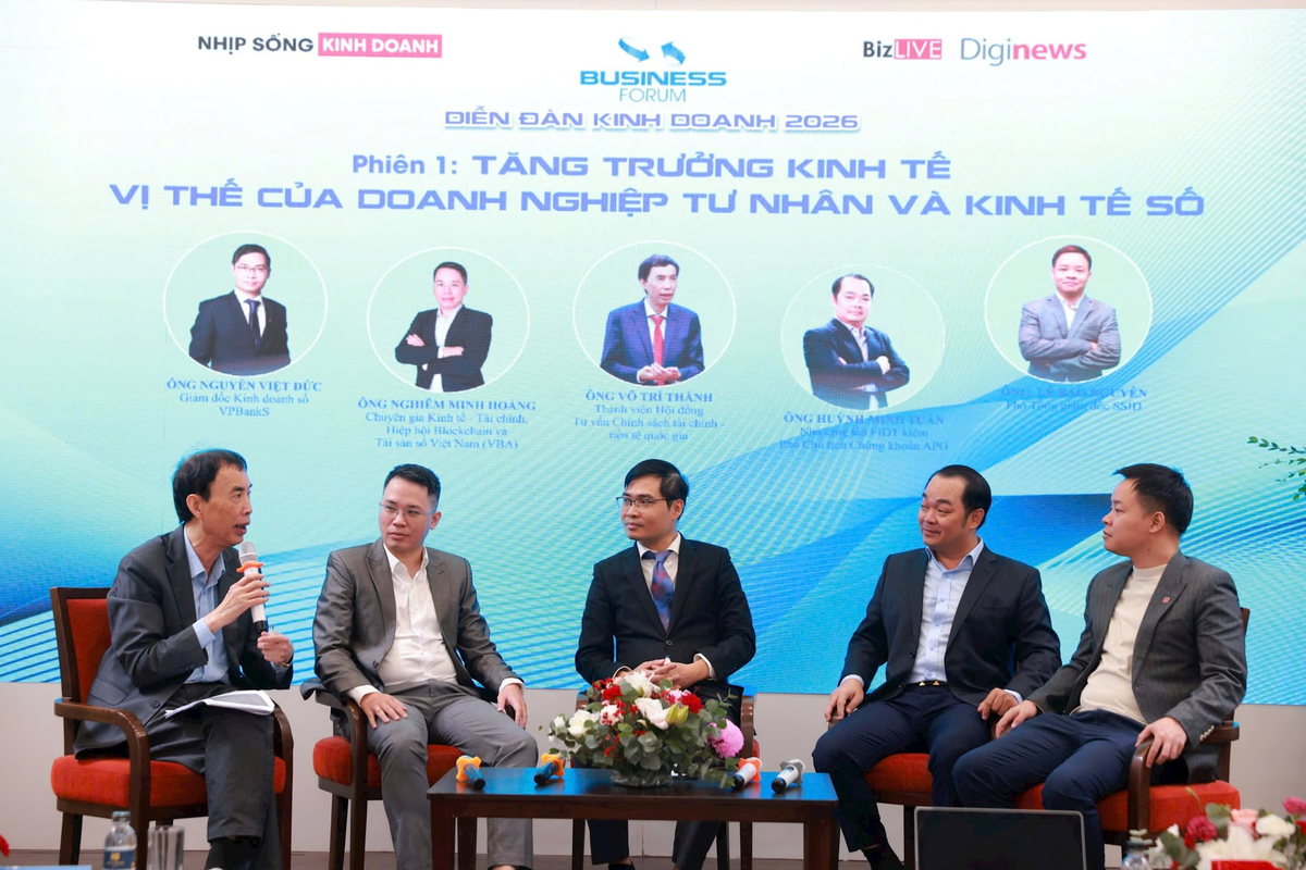 Các chuyên gia chia sẻ tại Diễn đàn Kl992 VIP Trang Chủ 2026 2026 với chủ đề "Không gian tăng trưởng mới: Cơ hội và chiến lược".