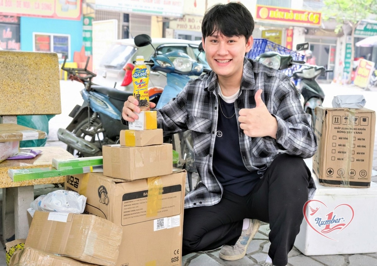 Number 1 là người bạn đồng hành của nhiều người trên những hành trình mưu sinh mỗi ngày, tiếp thêm năng lượng và mang đến cơ hội nhận những giải thưởng giá trị trong hè năm nay. Number 1 là người bạn đồng hành của nhiều người trên những hành trình mưu sinh mỗi ngày, tiếp thêm năng lượng và mang đến cơ hội nhận những giải thưởng giá trị trong hè năm nay.