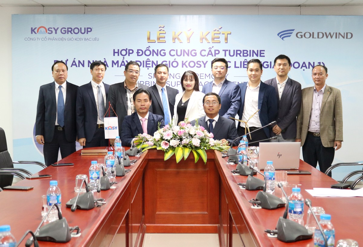 Chủ tịch Kl994 game bài casino hấp dẫn Kosy ông Nguyễn Việt Cường ký kết hợp đồng cung cấp turbine với Giám đốc Kl992 VIP Trang Chủ 2026 Goldwind International Renewable, ông Si Zhong Wu