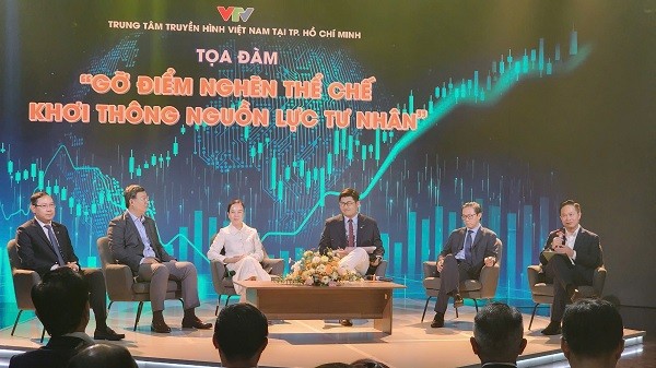 Toàn cảnh buổi toạ đàm
