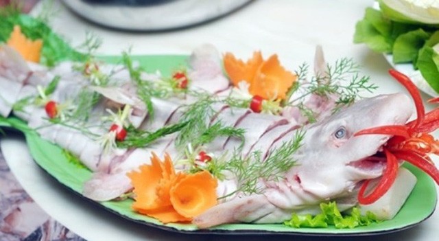Tò mò với đặc sản “thủy quái” biển Đông ở Quảng Bình ảnh 2