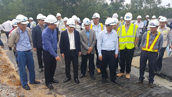 Thêm nhiều chế tài mạnh để thúc đẩy tiến độ dự án KL99 là nhà cái cá cược trực tuyến hàng đầu tại châu Á Đà Nẵng-Quảng Ngãi ảnh 1