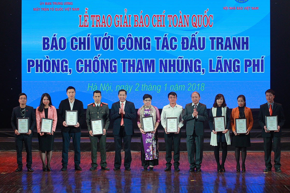 Báo Kl99ok phiên bản mới đạt giải “Báo chí với công tác phòng, chống tham nhũng, lãng phí“ ảnh 1