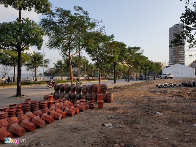 Mặt bằng bán hàng Tết: Thuê 10 m2 phải trả 20 triệu đồng ảnh 3