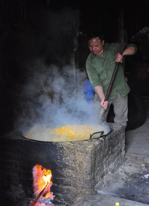 Ngôi làng trăm tuổi bị lãng quên ở Đồng Văn ảnh 9