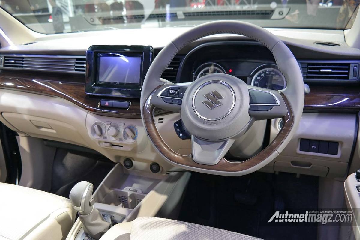 Suzuki Ertiga thế hệ mới thay đổi thiết kế ảnh 2