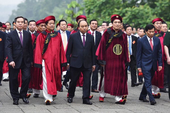 Hàng chục nghìn người dâng hương Giỗ tổ vua Hùng ảnh 4