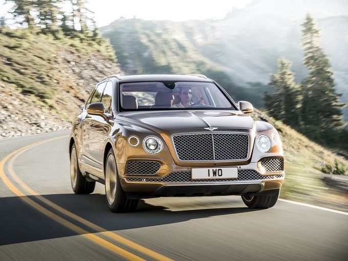 10 xe SUV tăng tốc nhanh nhất thế giới ảnh 4