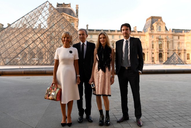 Bernard Arnault - ông chủ thời trang xa xỉ giàu nhất châu Âu ảnh 1