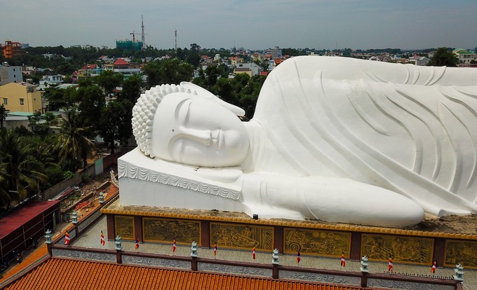 Ngôi chùa gần 300 tuổi có tượng Phật nằm dài nhất Việt Nam ảnh 2