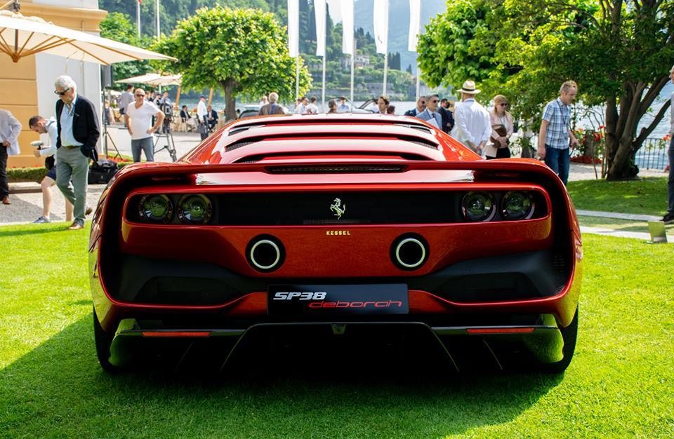 Ferrari ra mắt siêu xe SP38, công suất 670 mã lực ảnh 3