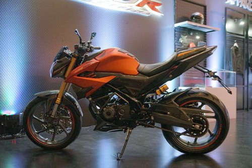 Honda CB150R Streetfire 2018 ra mắt, giá từ 1.860 USD ảnh 1