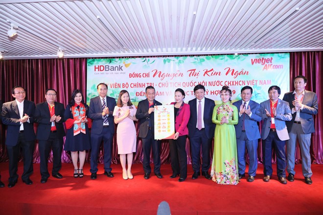 Chủ tịch Quốc hội chúc đầu năm HDBank, Vietjet: Kl992 cổng game cá cược tư nhân và khu vực nước ngoài góp phần phát triển Kl992 cổng game cá cược đất nước ảnh 1