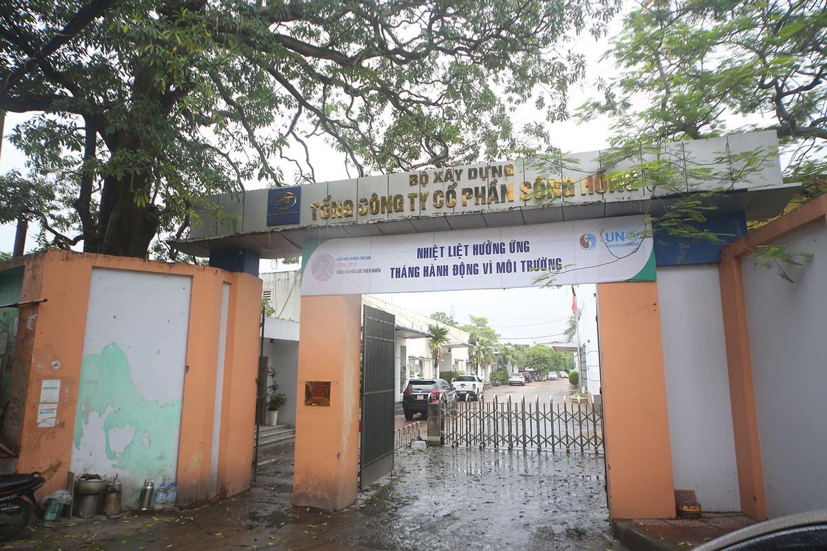 Nhiều “ông lớn” 99Kl99 trực tiếp đá gà lún sâu vào khó khăn ảnh 3