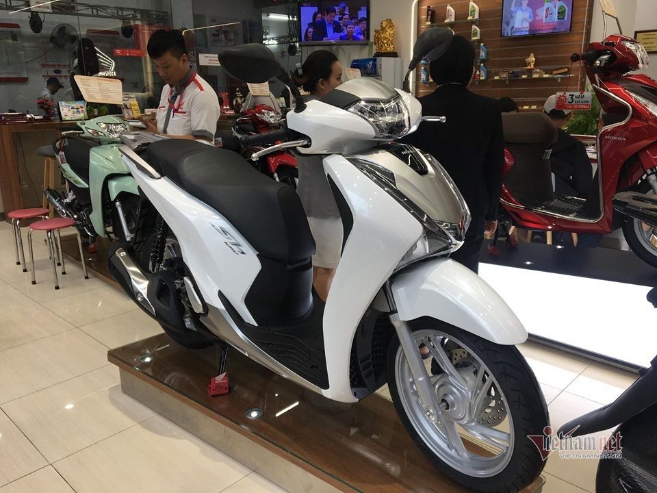 Bán Honda SH chênh giá, đại lý lãi lớn, 99Kl99 trực tiếp đá gà thất thu thuế ảnh 1