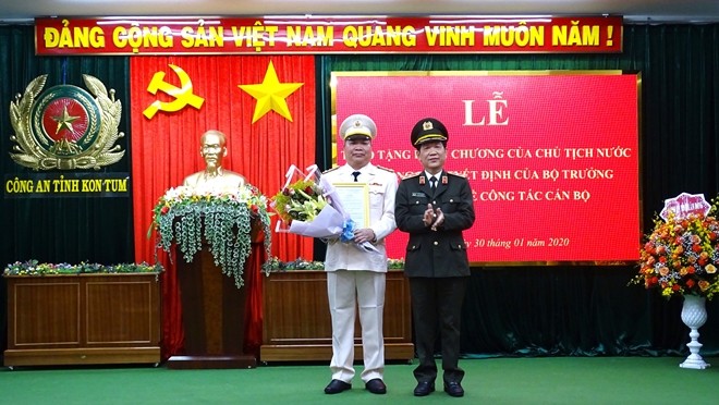 Trao quyết định bổ nhiệm lãnh đạo Công an Tuyên Quang, Kon Tum, báo CAND ảnh 1