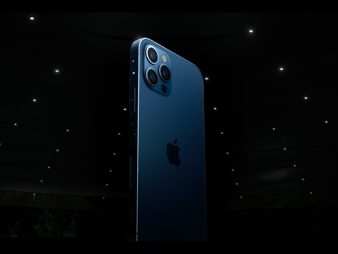 Các phiên bản của iPhone 12 được thiết kế vuông vức giống như iPhone 5 trước kia.