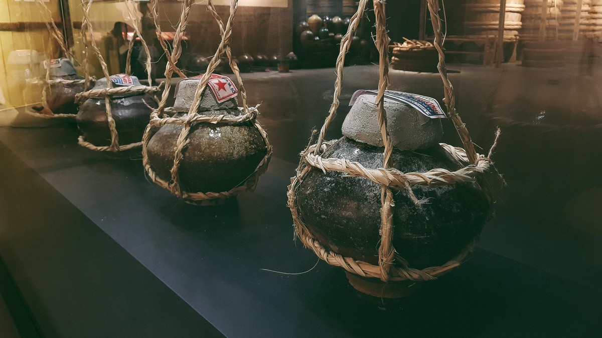 Nước mắm Tĩn xưa.