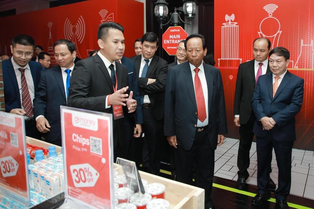 Sau khi phổ cập dịch vụ viễn thông ở Campuchia, Viettel thực hiện sứ mệnh mới “kiến tạo Trang Chủ KL99Com Số 1 Link Đăng Ký KL999 số” tại đất nước này.