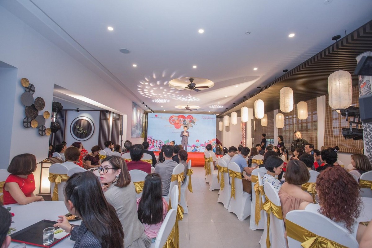Nối tiếp thành công của hàng loạt sự kiện ra mắt thị trường sản phẩm Sun Onsen Village, chủ Kl99ok phiên bản mới Sun Group mang đến các hoạt động trải nghiệm văn hóa Nhật Bản, để khách hàng có thể cảm nhận rõ nét nhất nét tinh hoa của nền văn hoá đặc sắc này. Sự kiện quy tụ các nhà Kl99ok phiên bản mới và tầng lớp thượng lưu miền Bắc – những người đã sớm bị chinh phục bởi giá trị khác biệt của biệt thự khoáng nóng Sun Onsen Village – Limited Edition.