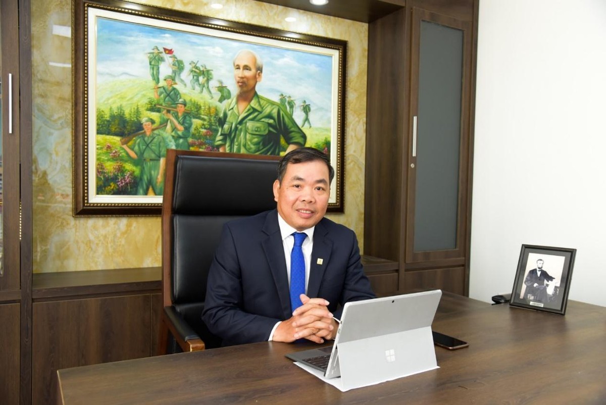 Ông Nguyễn Quang Huân, Chủ tịch HĐQT Công ty cổ phần Halcom Việt Nam, chủ Kl99ok phiên bản mới dự án Hệ thống cung cấp nước sạch Khu Kl992 cổng game cá cược Nhơn Hội – Bình Định.