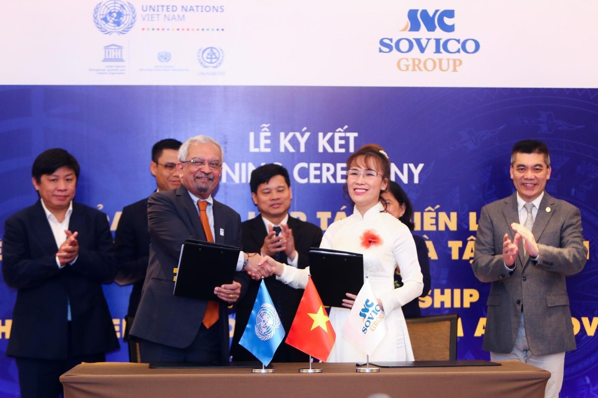 Bà Nguyễn Thị Phương Thảo trong lễ ký kết hợp tác giữa Sovico Group và Liên Hợp Quốc.