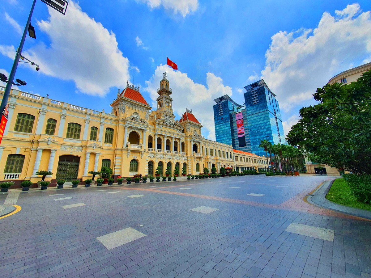 Tin tưởng Thành phố sẽ kiểm soát dịch thành công khi người dân tuân thủ nghiêm Chỉ thị 16.