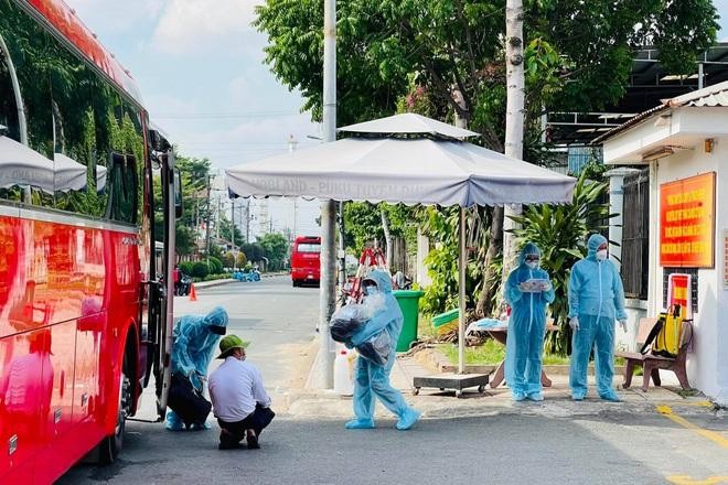 Dự báo trong thời gian tới tỉnh Bình Dương có thể sẽ phát hiện thêm nhiều ca mắc Covid-19 mới, lên đến khoảng 15.000 - 20.000 người.