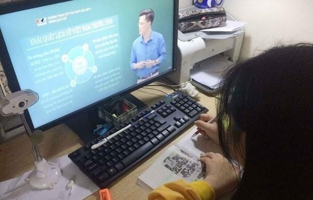 Học sinh học trực tuyến. (Nguồn: TTXVN).