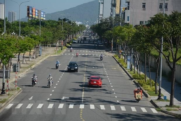 Đường phố Đà Nẵng khi nới lỏng giãn cách. (Ảnh: Văn Dũng/TTXVN).