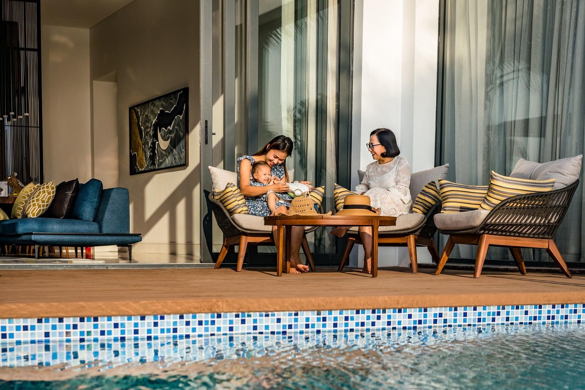 100% các căn biệt thự tại Mövenpick Phú Quốc đều có bể bơi riêng với khoảng sân riêng tư tràn ngập nắng và gió.