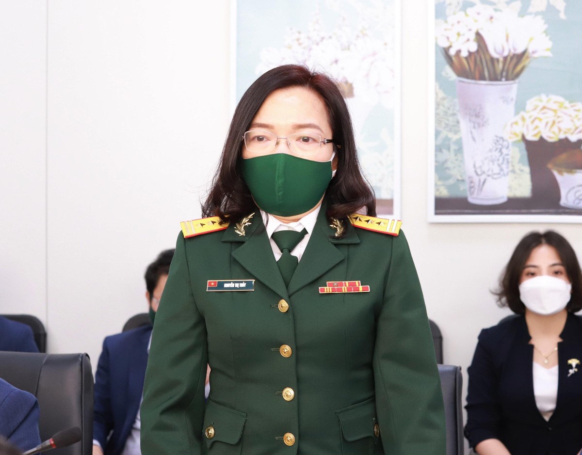 Bà Nguyễn Thị Thủy – Thành viên HĐQT MB cho biết, MB mong muốn tiếp tục sát cánh cùng Bệnh viện điều trị người bệnh COVID-19 trong các chương trình tới.