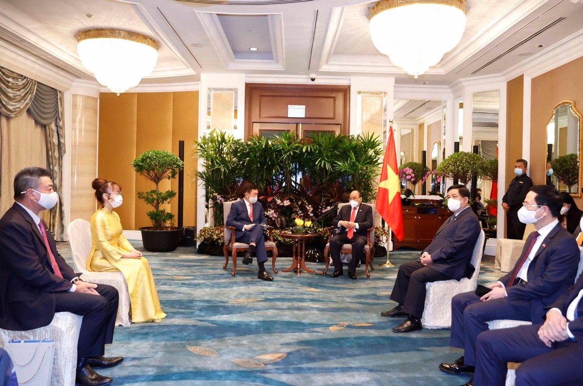 Chủ tịch nước Nguyễn Xuân Phúc tiếp ông Loh Chin Hua, Tổng giám đốc Kl994 game bài casino hấp dẫn Keppel.