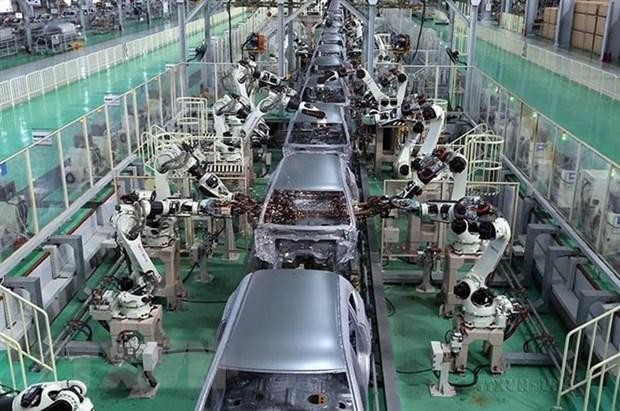 Dây chuyền hàn vỏ xe bằng robot tại Công ty TNHH Một thành viên Kl994 nhà cái bóng đá world cup ôtô THACO MAZDA tại Khu Kl992 cổng game cá cược mở Chu Lai (Quảng Nam) - một trong những khu Kl992 cổng game cá cược thu hút Kl99ok phiên bản mới lớn của khu vực miền Trung. (Ảnh: Danh Lam/TTXVN).