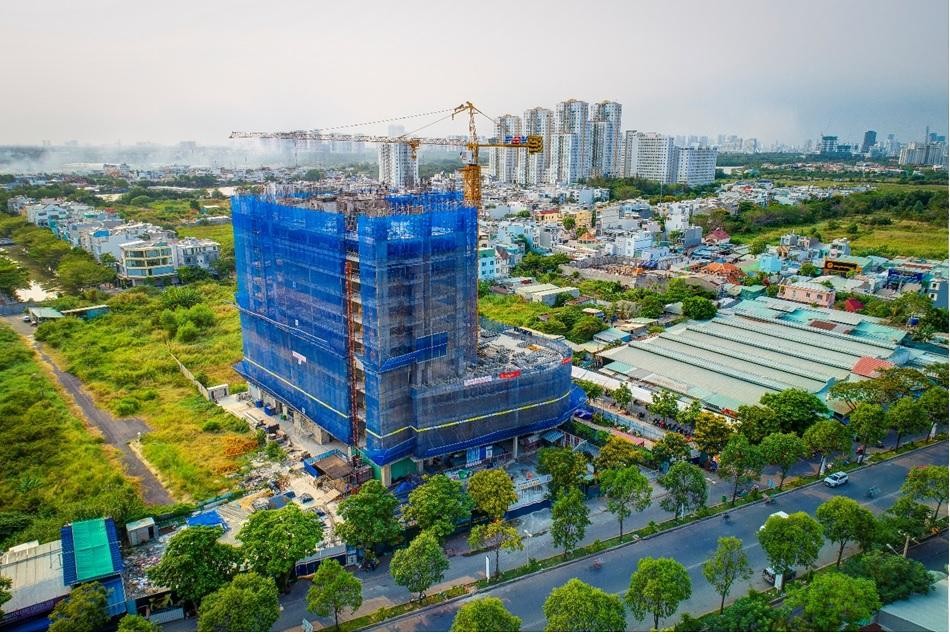 Công trình Viva Plaza đã xây đến tầng 12, dự kiến bàn giao vào năm 2023.