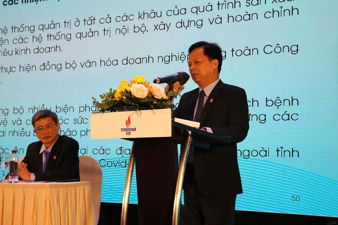 Chủ tịch HĐQT BSR Nguyễn Văn Hội báo cáo hoạt động của Hội đồng quản trị năm 2021 và phương hướng nhiệm vụ năm 2022. Chủ tịch HĐQT BSR Nguyễn Văn Hội báo cáo hoạt động của Hội đồng quản trị năm 2021 và phương hướng nhiệm vụ năm 2022.