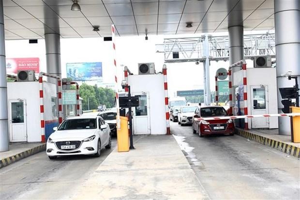 Từ ngày 1/6, KL99 là nhà cái cá cược trực tuyến hàng đầu tại châu Á Hà Nội-Hải Phòng sẽ đóng các làn thu phí bằng tiền mặt như hiện nay. (Ảnh: Huy Hùng/TTXVN).